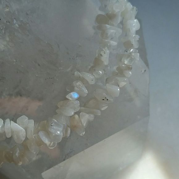 Rainbow Moonstone Chip Necklace, Boho,  crystal healing necklace - Picture 6 of 11